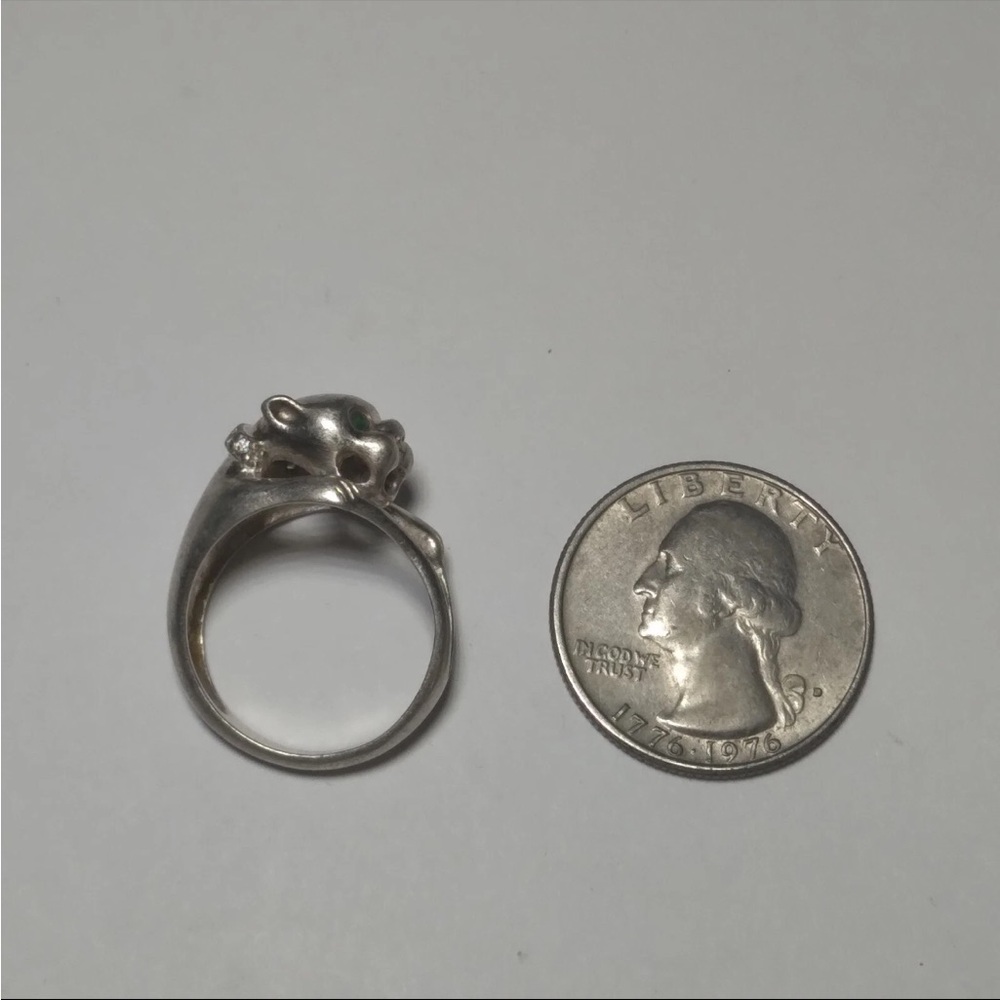 Sterling Panther wrap ring w/ Genuine Emerald eyes & Diamond collar - Picture 16 of 17